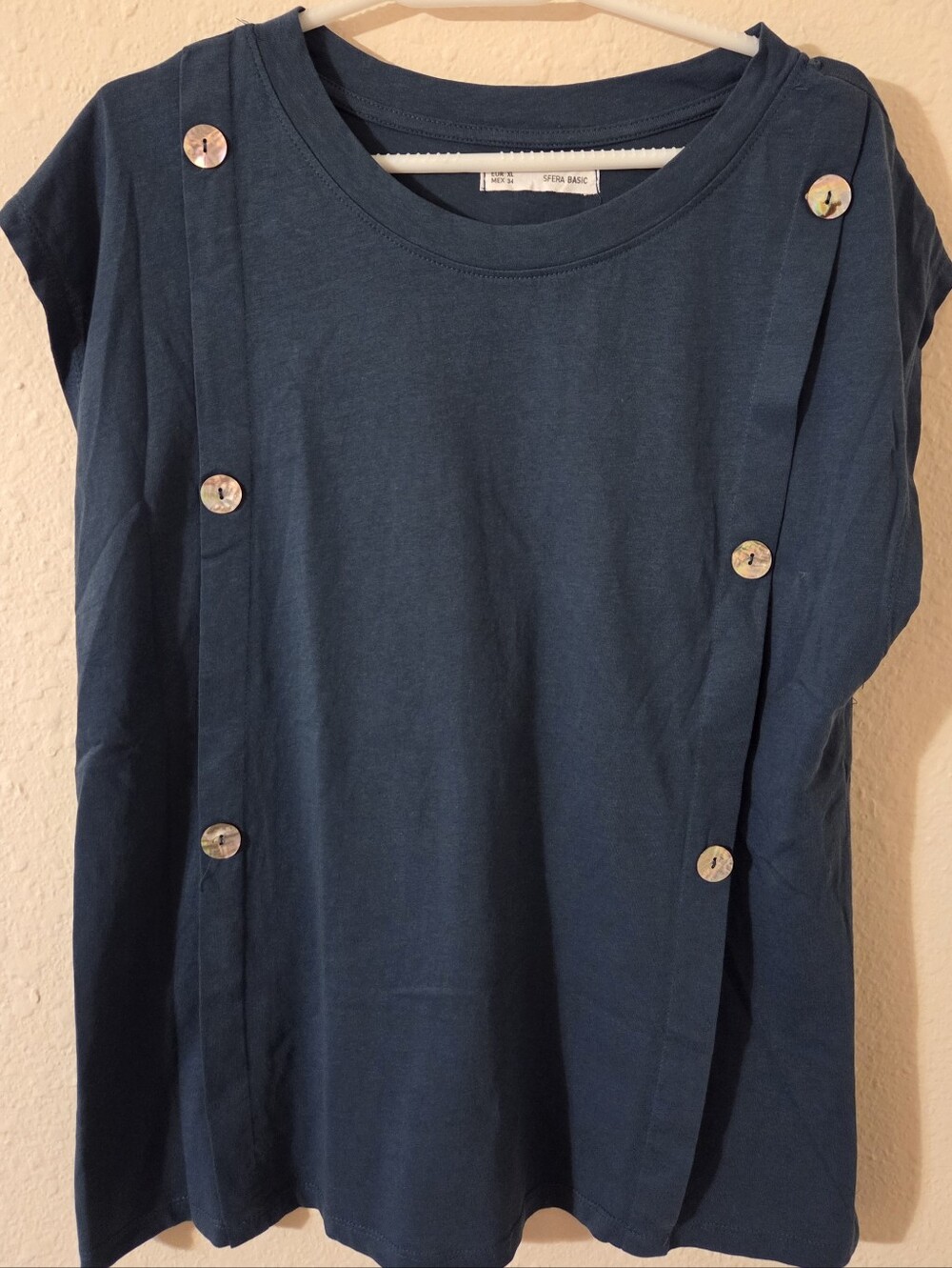 Sfera Basic Blue Asymmetric Side Button Top Size XL